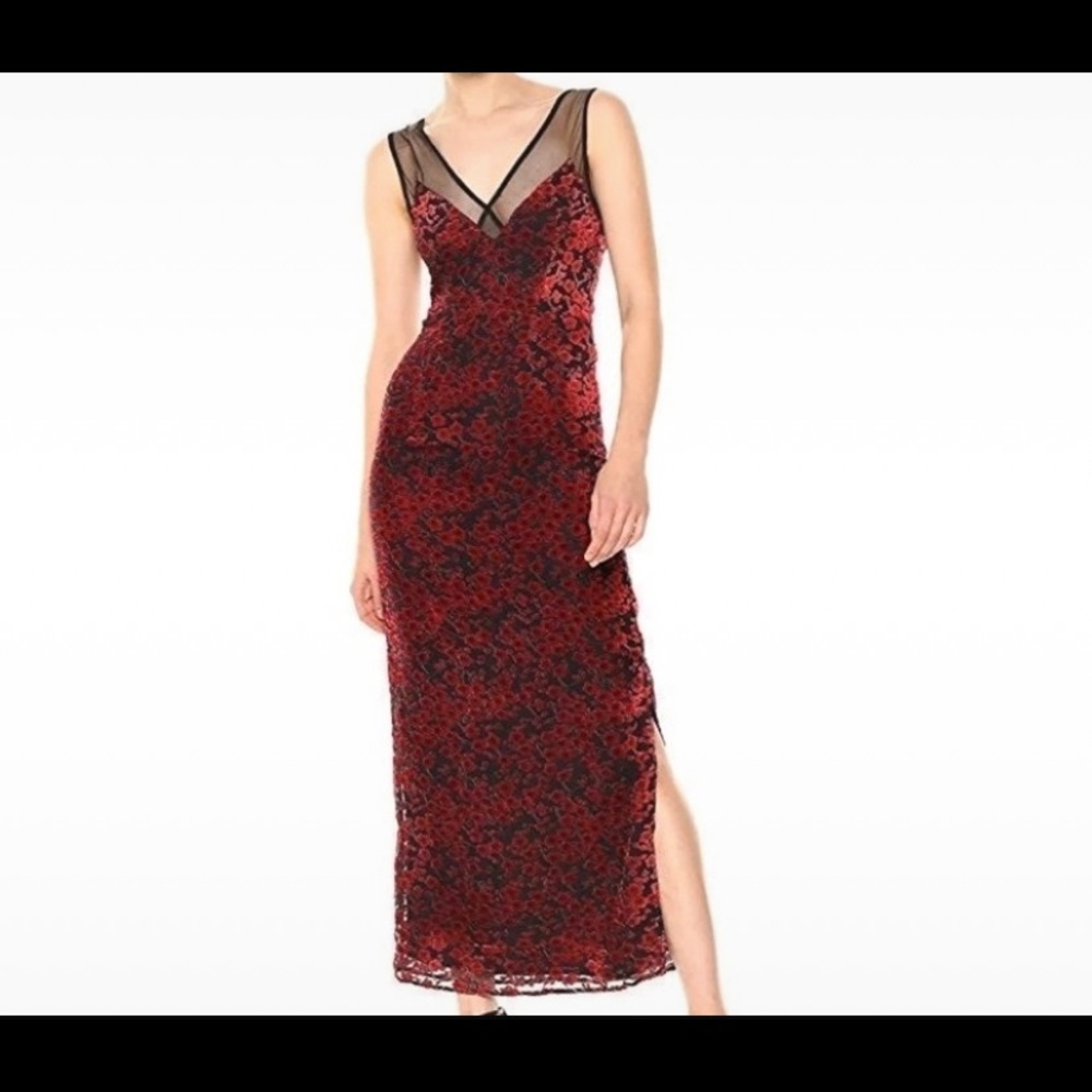 lucca Couture women’s penelope V neck velvet NWT